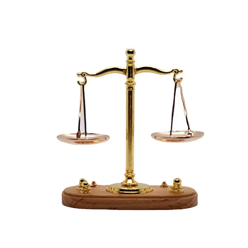 Mini Vintage Balance Scales Ornament Metal Antique Justice Model
